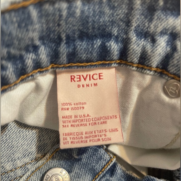 Revice Editors Cut Summer Fling Jean Shorts. Size- 24. Brand new. - Picture 8 of 8